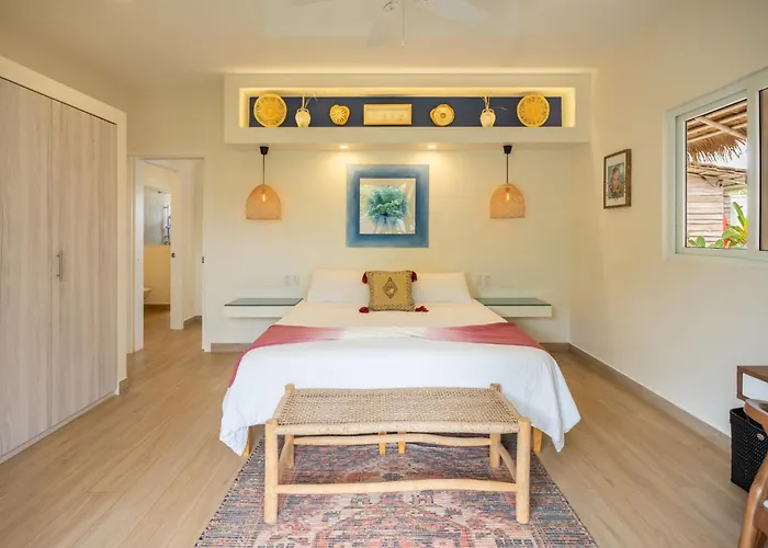 Сasa de vacaciones Close To - Gated Community - Salom
